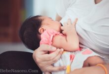 Quantas vezes por dia devo amamentar meu bebê recém-nascido?